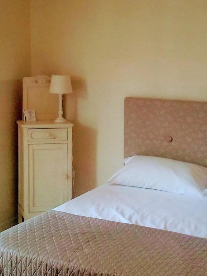 My Bed & Breakfast *